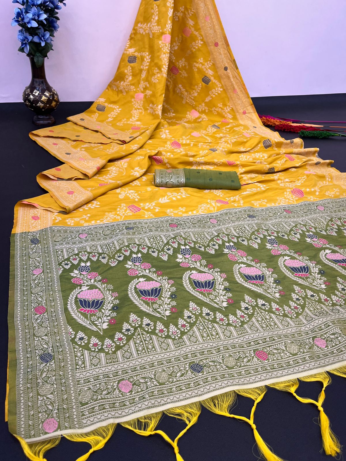 Dulhan By Aab Handloom Raw Silk Wedding Saree wholesale market in Surat with price